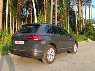 2021 Volkswagen Tiguan II Рестайлинг, серый, 3020000 рублей, вид 3