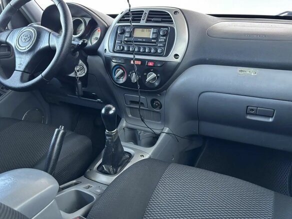 2001 Toyota RAV4 II (XA20), синий - вид 9