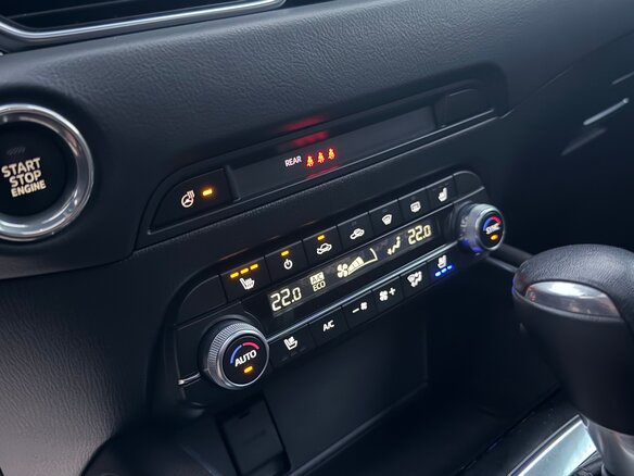 2021 Mazda CX-5 II, чёрный, 4090000 рублей - вид 29