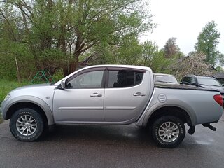 2011 Mitsubishi L200 IV, серебристый, 1300000 рублей, вид 5