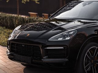 2020 Porsche Cayenne S Coupé III, чёрный, 6800000 рублей, вид 4