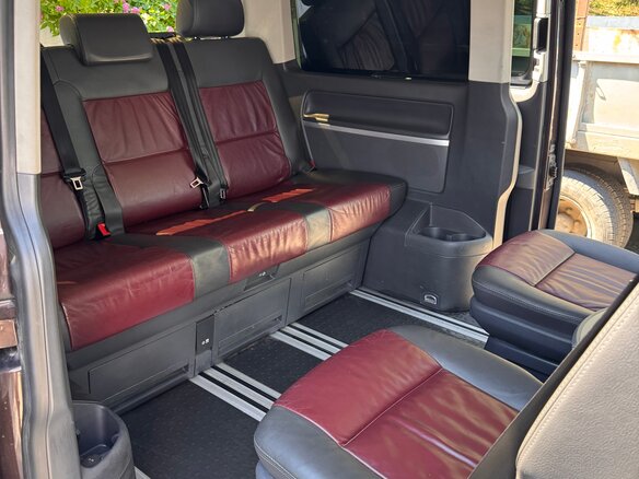 2008 Volkswagen Multivan T5, коричневый, 1580000 рублей - вид 15