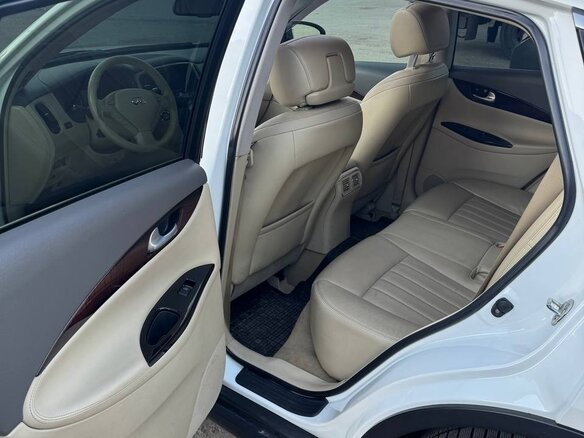 2011 Infiniti EX25 I (J50), белый, 1400000 рублей - вид 7