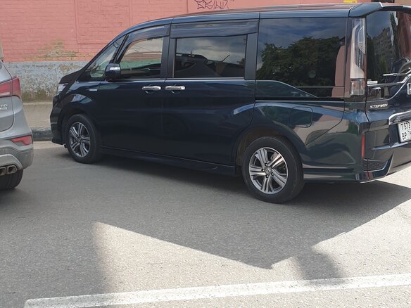 2019 Honda Stepwgn Spada V Рестайлинг, зелёный, 3150000 рублей - вид 8