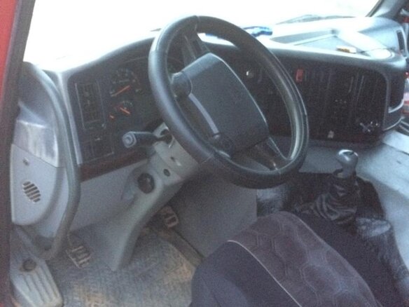 2006 Sinotruk Howo Прочие Кабины, красный, 740000 рублей - вид 6