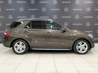 2014 Mercedes-Benz M-Класс 400 III (W166), коричневый, 3215000 рублей, вид 4
