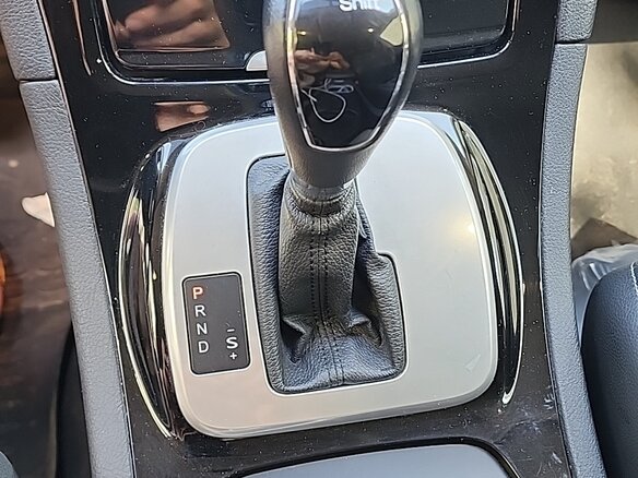 2012 Ford S-MAX I Рестайлинг, белый, 800000 рублей - вид 9