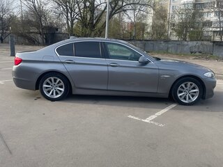 2012 BMW 5 серии 528i xDrive VI (F10/F11/F07), серый, 1850000 рублей, вид 4
