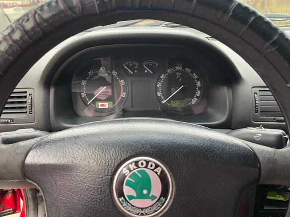 2008 Skoda Octavia I (A4) Рестайлинг, красный, 325000 рублей - вид 7