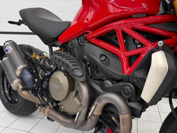 2014 Ducati Monster 1200, красный, 600000 рублей - вид 3