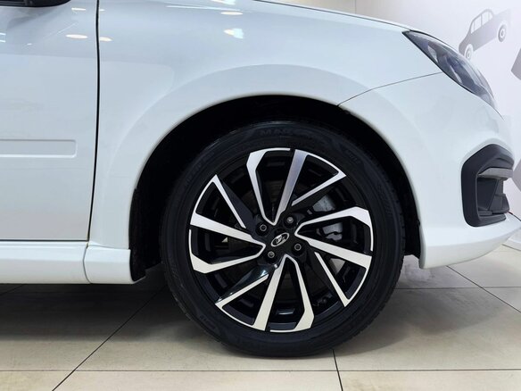 2026 Lada (ВАЗ) Granta Sport I Рестайлинг, белый, 1556000 рублей - вид 12