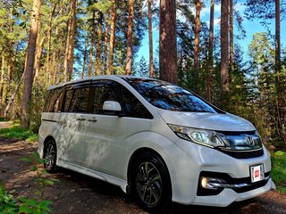 2015 Honda Stepwgn Spada V, белый, 1890000 рублей, вид 5