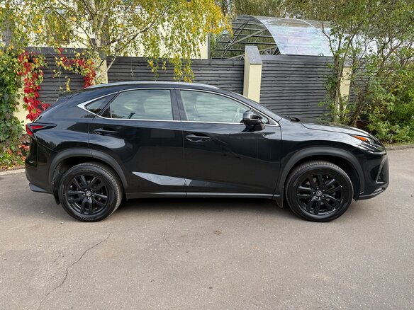 2021 Lexus NX 300 I Рестайлинг, чёрный, 3650000 рублей - вид 6