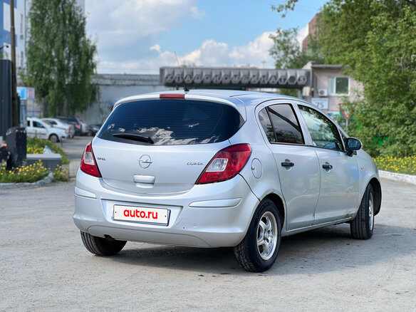 2008 Opel Corsa D, серебристый, 250000 рублей - вид 3