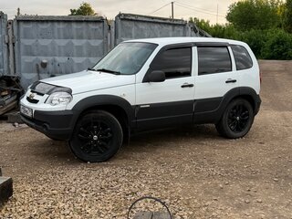 2014 Chevrolet Niva I Рестайлинг, белый, 570000 рублей, вид 5