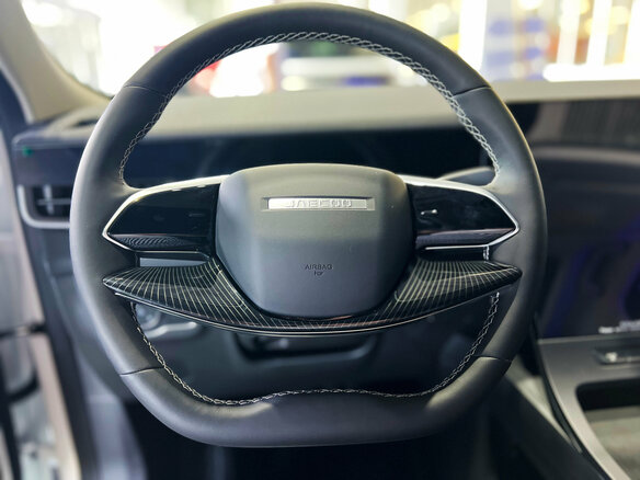 2026 Jaecoo J6, белый - вид 5