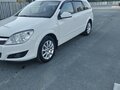 2014 Opel Astra H Рестайлинг, белый, 950000 рублей - вид 4