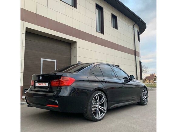 2014 BMW 3 серии 320i xDrive VI (F3x), чёрный - вид 3