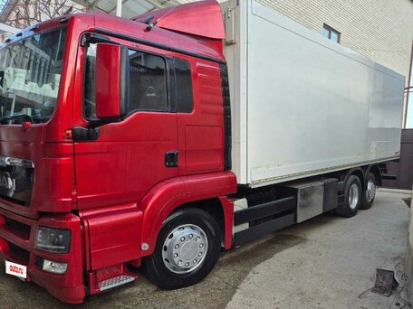 2007 MAN TGA, красный, 3850000 рублей, вид 2