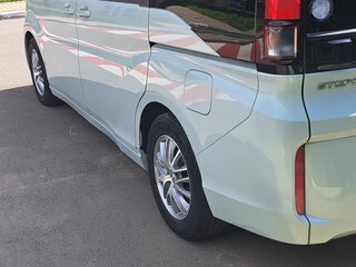 2016 Honda Stepwgn V, белый, 1500000 рублей, вид 5