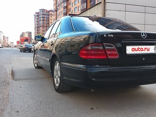2000 Mercedes-Benz E-Класс 320 II (W210, S210) Рестайлинг, зелёный, 422000 рублей, вид 4