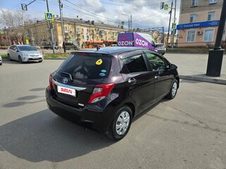 2016 Toyota Vitz III (XP130) Рестайлинг, фиолетовый, 750000 рублей, вид 5