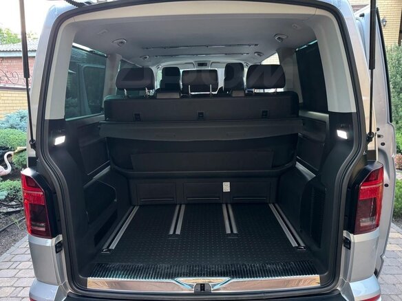 2023 Volkswagen Multivan T6 Рестайлинг, серебристый, 5250000 рублей - вид 13