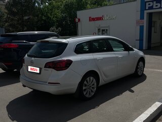 2014 Opel Astra J Рестайлинг, белый, 800000 рублей, вид 3