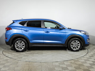 2017 Hyundai Tucson III, голубой, 2416045 рублей, вид 4