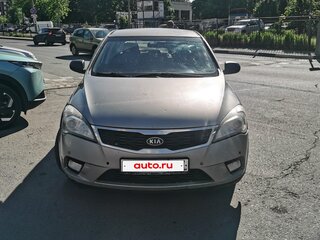 2010 Kia Ceed I Рестайлинг, серый, 415000 рублей, вид 1