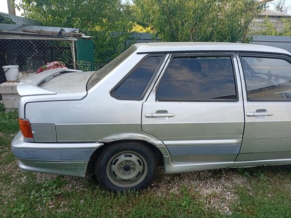 2001 Lada (ВАЗ) 2115, серебристый, 90000 рублей - вид 2