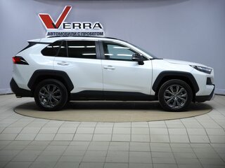 2023 Toyota RAV4 V (XA50), белый, 3600000 рублей, вид 4