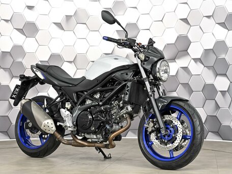 2016 Suzuki SV 650, белый, 527000 рублей, вид 1