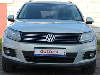 2013 Volkswagen Tiguan I Рестайлинг, серебристый, 1115000 рублей, вид 1
