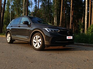 2021 Volkswagen Tiguan II Рестайлинг, серый, 3020000 рублей, вид 2