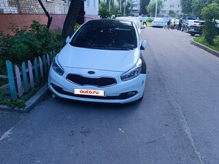 2012 Kia Ceed II, белый, 700000 рублей, вид 1