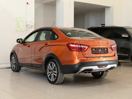 2018 Lada (ВАЗ) Vesta Cross I, оранжевый, 950000 рублей, вид 4