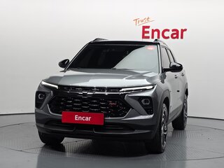 2024 Chevrolet TrailBlazer III Рестайлинг, серый, 2513000 рублей, вид 1