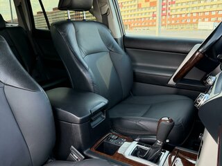 2010 Toyota Land Cruiser Prado 150 Series, белый, 3150000 рублей, вид 3