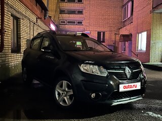 2015 Renault Sandero Stepway II, чёрный, 700000 рублей, вид 3