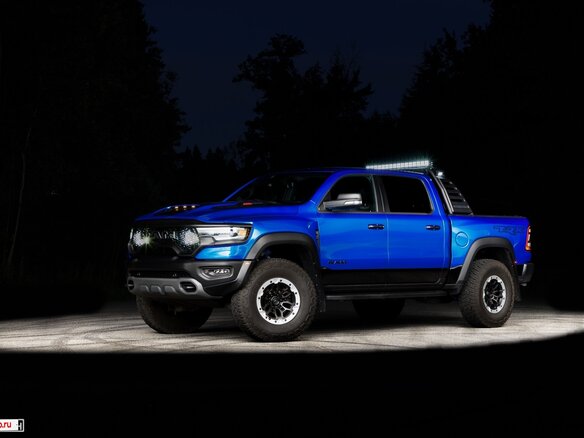 2022 Ram 1500 Crew Cab TRX V, синий, 17000000 рублей - вид 14
