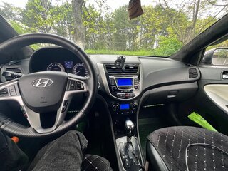 2011 Hyundai Solaris I, серый, 590000 рублей, вид 5