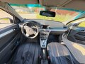 2011 Opel Astra H Рестайлинг, серебристый, 430000 рублей - вид 4