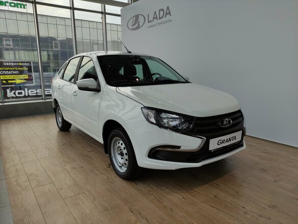 2026 Lada (ВАЗ) Granta I Рестайлинг, белый, 1131000 рублей - вид 3
