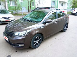 2015 Kia Rio III Рестайлинг, коричневый, 1500000 рублей, вид 1