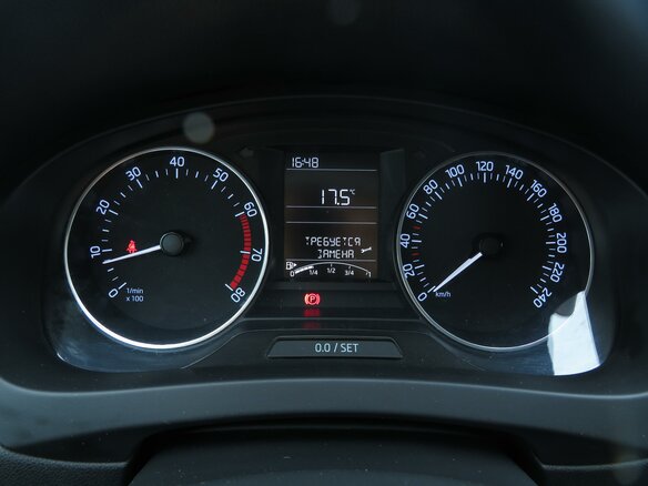 2015 Skoda Rapid I, белый - вид 8