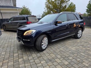 2014 Mercedes-Benz M-Класс 350 CDI III (W166), синий, 2950000 рублей, вид 1