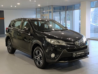 2015 Toyota RAV4 IV (XA40), чёрный, 2250000 рублей, вид 3