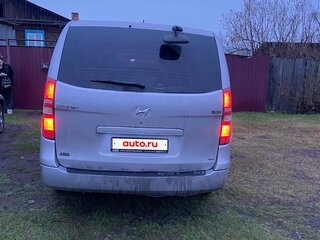 2011 Hyundai Grand Starex I, серый, 1200000 рублей, вид 5