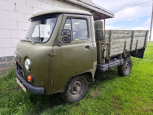 1980 УАЗ 3303, зелёный, 150000 рублей - вид 3